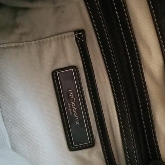 Liz Claiborne purse - Picture 10 of 10